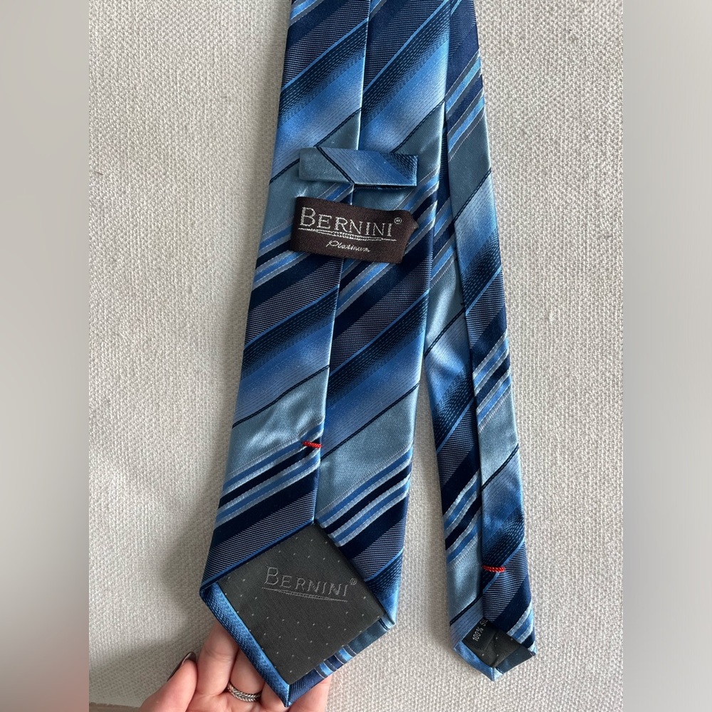 Bernini tie. Blue. Made in italy